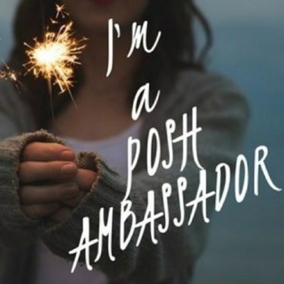 Hello and welcome to my closet... - Picture 2 of 8